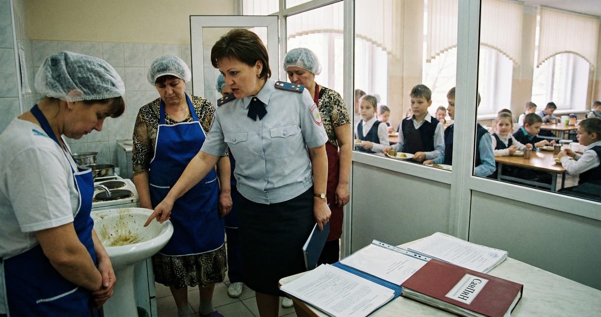 Питание школьных групп в Москве